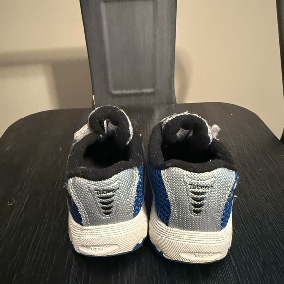 K-Swiss Infant 3 Sneakers – Blue Silver Mesh Baby Athletic Shoes - Picture 6 of 9